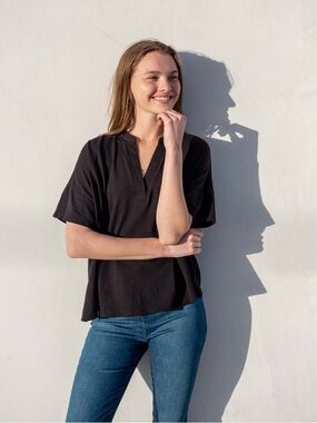 Mersea Amelia Short Sleeve Tee Black One Size NWT